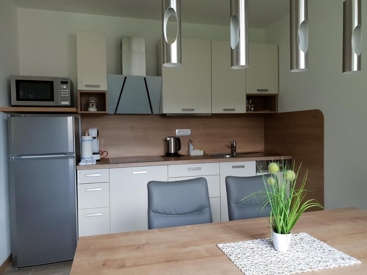 Darja Apartment *